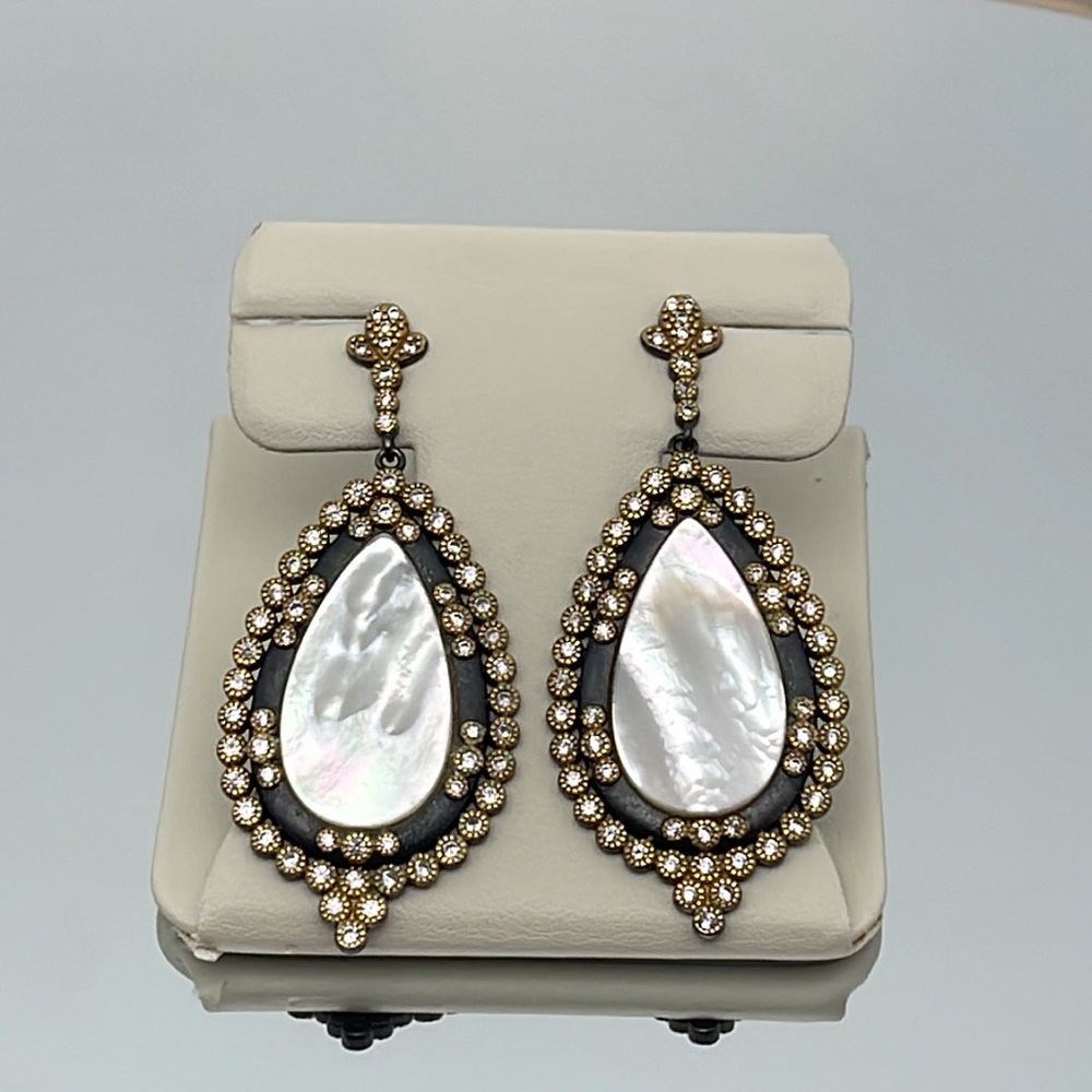 Freida Rothman mother of pearl tear drop earrings - Picture 3 of 3